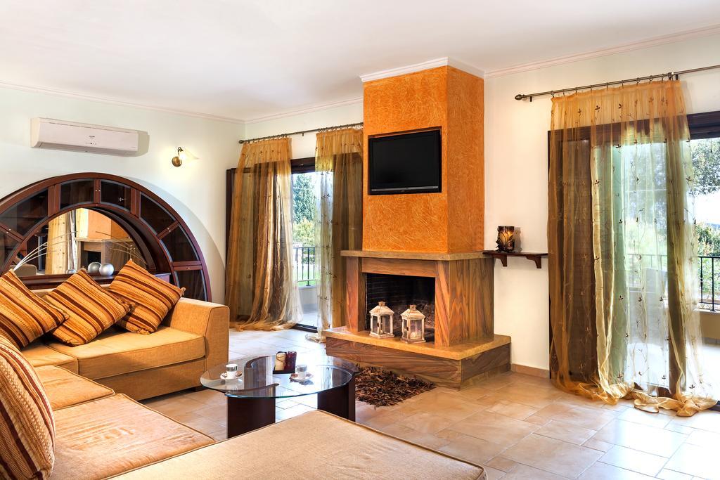Infinity Villa Kato Pavliana Bagian luar foto
