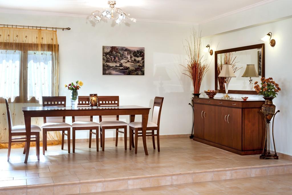 Infinity Villa Kato Pavliana Bagian luar foto